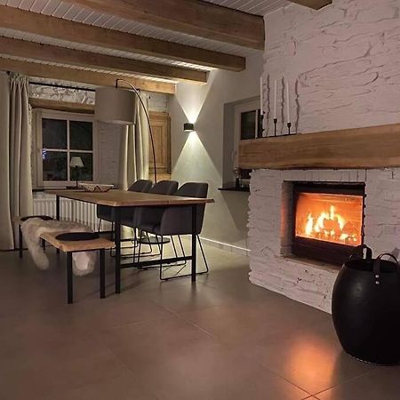 Charmante Maison De Vacances Vaux-sur-Sure Exterior photo