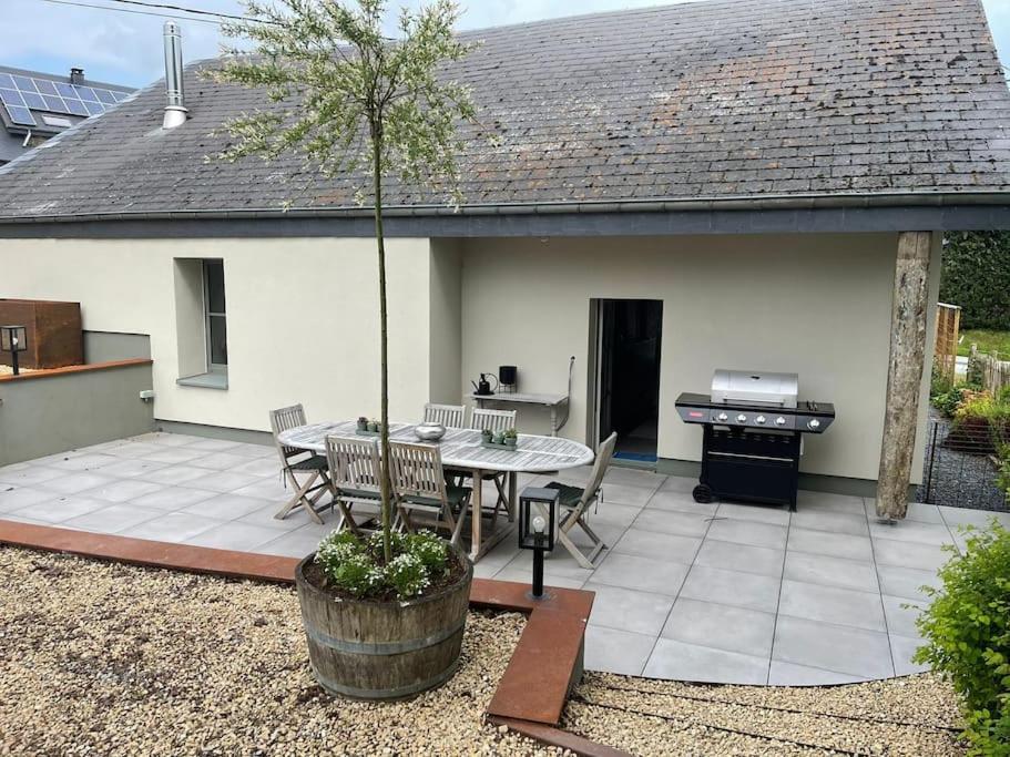 Charmante Maison De Vacances Vaux-sur-Sure Exterior photo